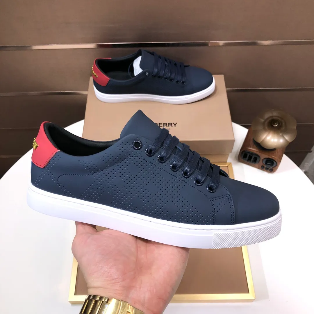 Men's shoes 💰480💰 [Burberry] (cowhide lining) classic low-top sneakers｜Imported cowhide with classic plaid fabric｜Cowhide lining｜Original outsole｜Fine workmanship and comfortable to wear Size: 38-44 (customized at 45)